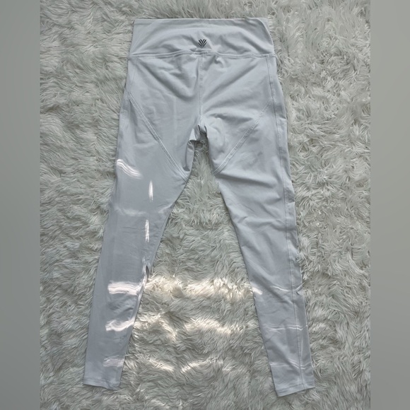 Forever 21 White Cutout Athletic Leggings Size XS - Picture 7 of 14